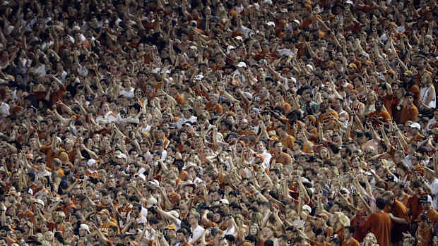 Texas Fan Broll 95